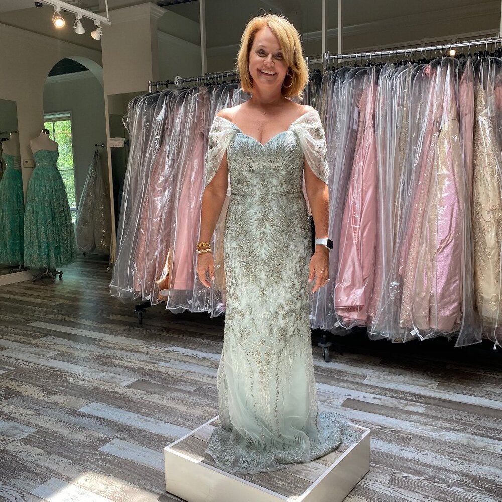 Elegant Off-Shoulder Seafoam Green Wedding Dress